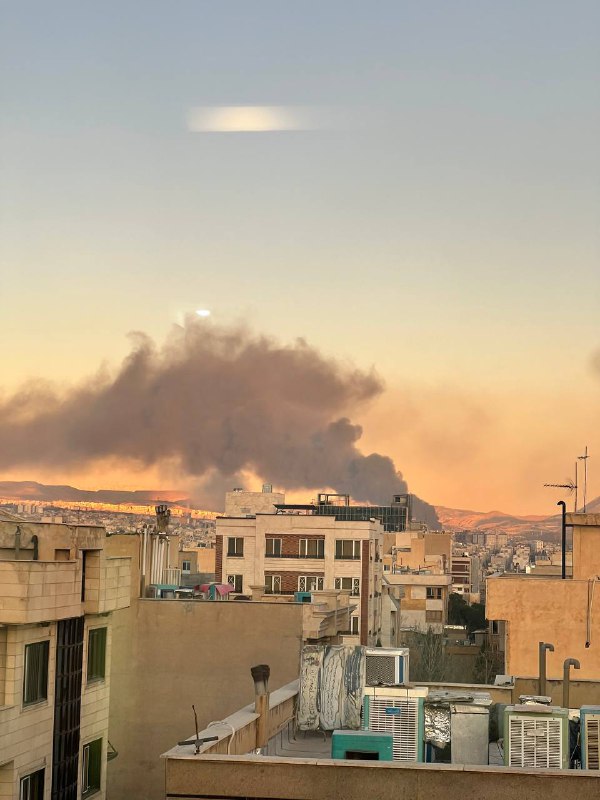 تصاویر دریافتی از انفجارهای شرق #تهرانسه‌شنبه ۱۲ اسفندVahid📡 @VahidOnlineتصاویر دریافتی از انفجارهای شرق #تهرانسه‌شنبه ۱۲ اسفندVahid📡 @VahidOnline