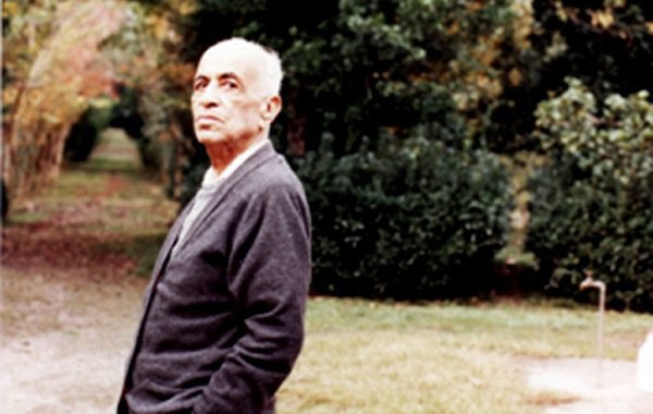 امروزسالگرد درگذشت حسین #گل‌گلاب مبدع ۳۰۰ واژه فارسی است. از جمله