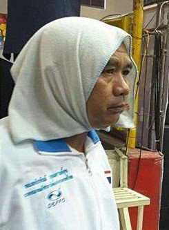 بگذار به حجابت پیله کنندفردا این تویی که پروانه می‌شوی mimk4f