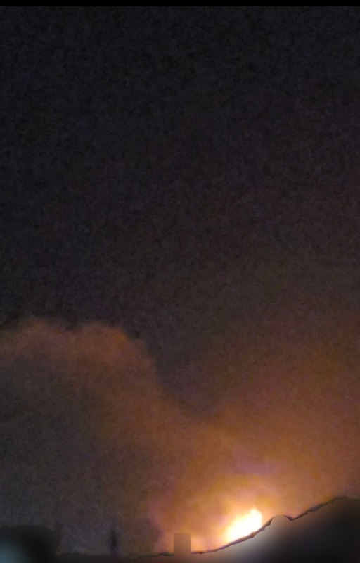 تصاویر دریافتی از 'انفجارهای ثانویه در کوه‌های سمت #نجف‌آباد حدود ۰۰