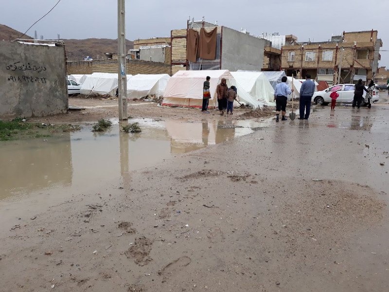 نخستین‌بار است که از باران پاییزی متنفرم #سرپل_ذهاب امروز. عکس