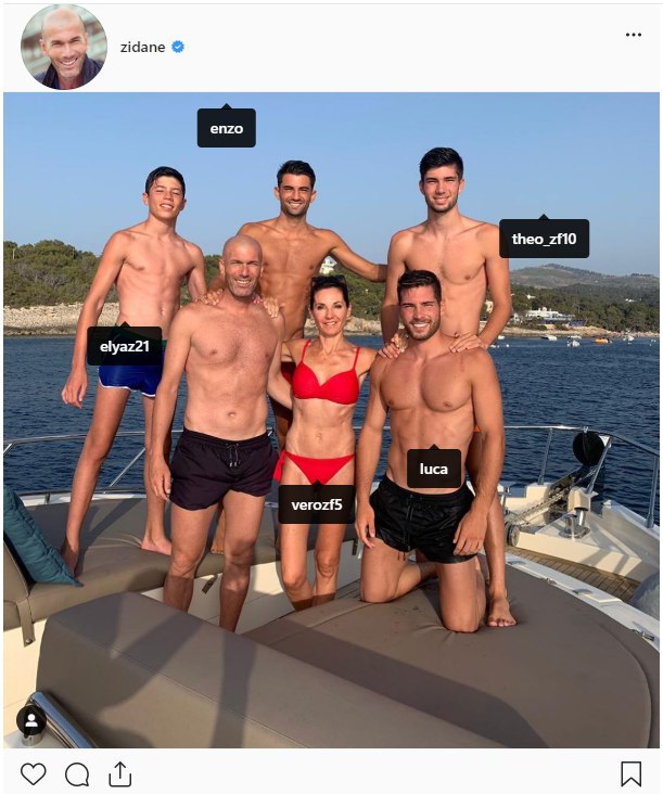 زیدان این عکس از تعطیلات خانوادگی‌شون رو گذاشته