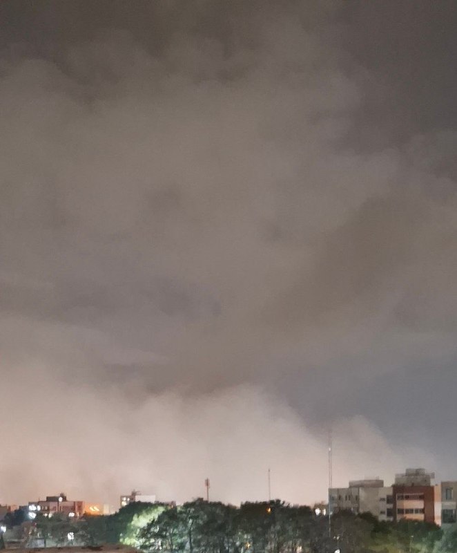 'انفجارها سمت قائمیه #اصفهان حدود ساعت ۲۱'تصاویر دریافتی از شهروندان، دوشنبه ۳ فروردینVahid📡 @VahidOnline'انفجارها سمت قائمیه #اصفهان حدود ساعت ۲۱'تصاویر دریافتی از شهروندان، دوشنبه ۳ فروردینVahid📡 @VahidOnline