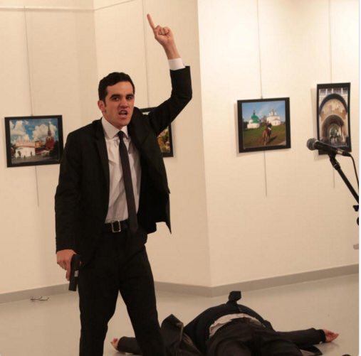 روی این تصویر #کپشن می‌نویسند