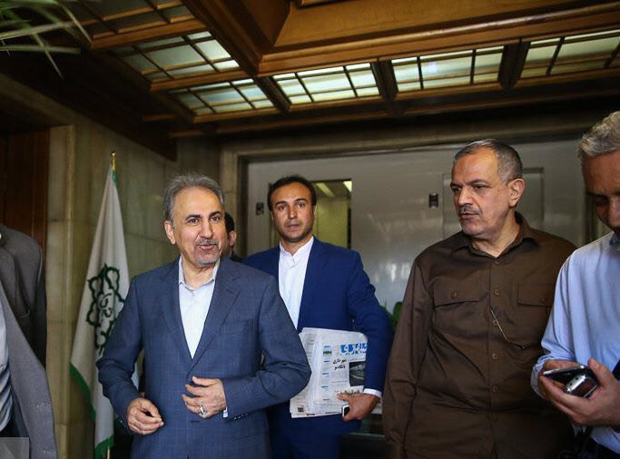 رحمانی فضلی، وزیر کشور، حکم محمدعلی #نجفی، #شهردار منتخب شورای پنجم تهران را دقایقی پیش امضا کرد و او رسما #شهردارتهران شد. MJalaeipour