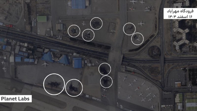 تصاویر ماهواره‌ای آسیب به ۱۷ هواپیما را در حملات بامداد شنبه اسرائیل به فرودگاه مهرآباد تهران را نشان می‌دهد که برخی از آنها کاملاً منهدم شده‌اند.پیش‌تر، ارتش اسرائیل اعلام کرد که «۱۶ هواپیمای 'نیروی قدس سپاه را که به ادعای آن 'در حال انتقال سلاح به حزب‌الله' بودند، در فرودگاه مهرآباد منهدم کرده‌ است.»@VahidHeadline📡 @VahidOnlineتصاویر ماهواره‌ای آسیب به ۱۷ هواپیما را در حملات بامداد شنبه اسرائیل به فرودگاه مهرآباد تهران را نشان می‌دهد که برخی از آنها کاملاً منهدم شده‌اند.پیش‌تر، ارتش اسرائیل اعلام کرد که «۱۶ هواپیمای 'نیروی قدس سپاه را که به ادعای آن 'در حال انتقال سلاح به حزب‌الله' بودند، در فرودگاه مهرآباد منهدم کرده‌ است.»@VahidHeadline📡 @VahidOnline