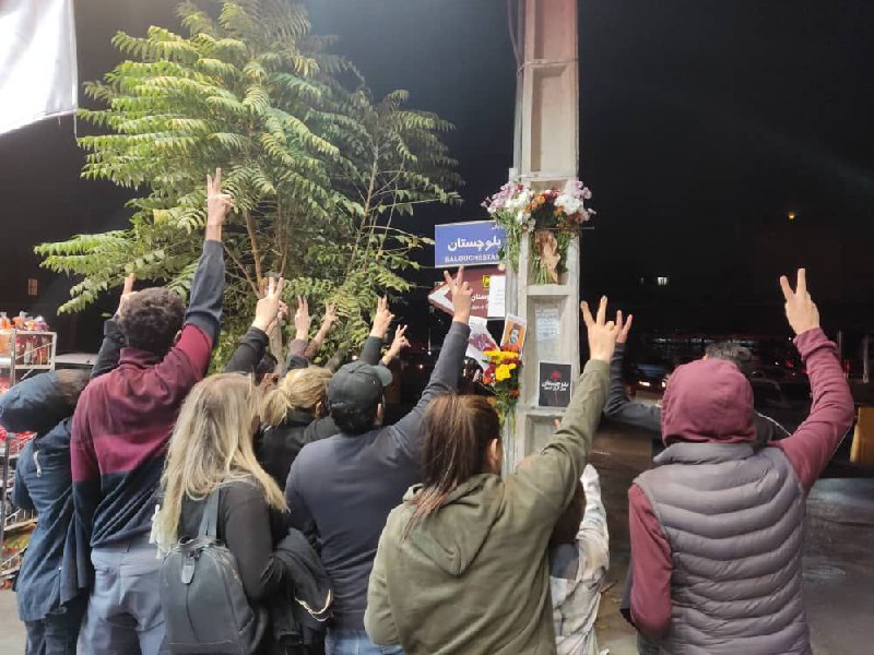 «من دیدم که خدا را بستند، نور را نشاندند و رقص را کشتند»'به یاد کشته‌شدگان جمعه خونین #زاهدان در خیابان بلوچستان گیشا ی #تهران'#خدانور_لجه‌ایVahidاون متن اولین بار اینجا نوشته شده بود