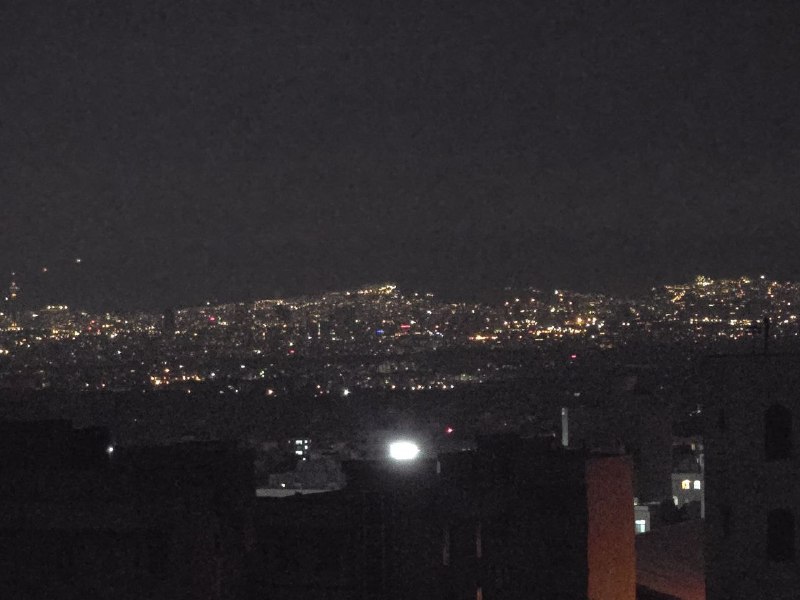 'خاموشی در بخشی از #تهران پس از حمله هوایی'یکشنبه ۹ فروردینVahidپیام‌های تایید نشده دیگر