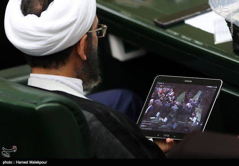 یکی از پست‌های کانال #وحیدآنلاین در #مجلسMrOceanic6