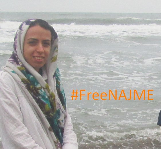 ۱۴ روز از بازداشت خواهرم #نجمه_واحدی میگذره و تا این لحظه [...] هنوز نتوانستیم هیچ ملاقاتی داشته باشیم، متاسفانه هنوز مادرم نتوانسته حتی برای چند ثانیه با فرزندش صحبت کنه.reza_vahedi📡 @VahidOnline