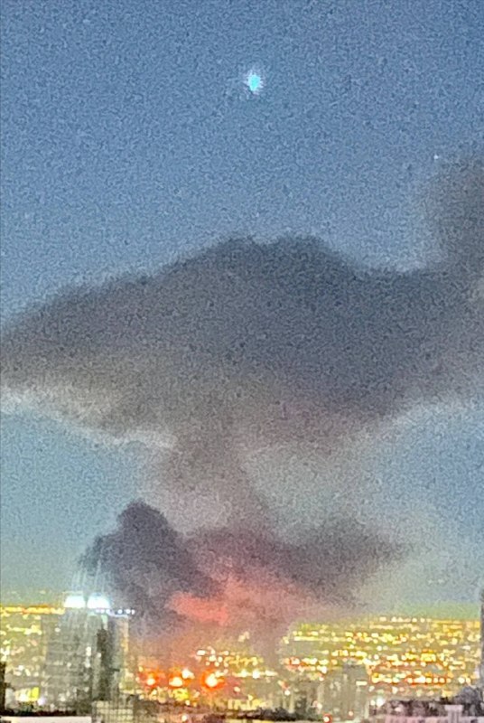 '#تهران سمت فرودگاه مهرآباد' تصاویر دریافتی از 'حمله حدود ساعت ۳ بامداد سه‌شنبه ۱۸ فروردین'Vahidتصاویر قبلی📡 @VahidOnline'#تهران سمت فرودگاه مهرآباد' تصاویر دریافتی از 'حمله حدود ساعت ۳ بامداد سه‌شنبه ۱۸ فروردین'Vahidتصاویر قبلی📡 @VahidOnline