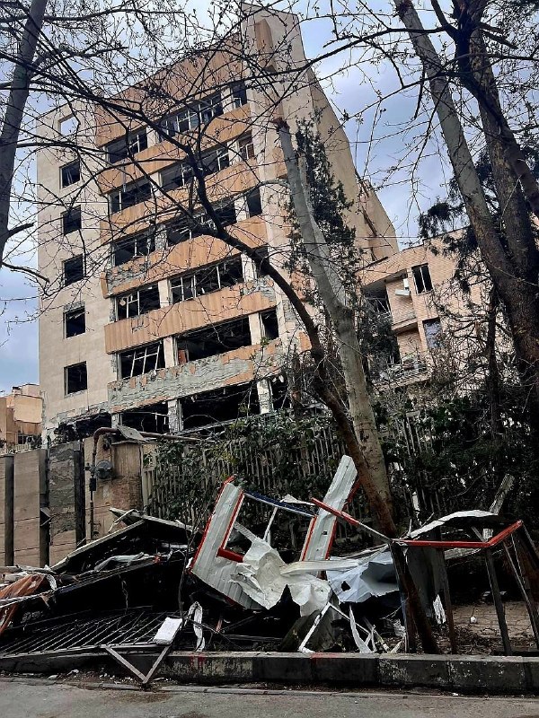 عکس دریافتی با شرح