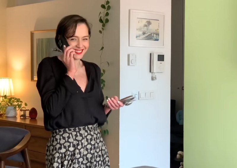 📱 youtube انتشار مستندی دربارۀ حمایت #ترانه_علیدوستی، بازیگر سینما، از اعتراضات «#زن_زندگی_آزادی» و پیامدهای این حمایت برای او، موج گسترده‌ای در دنیای آنلاین فارسی‌زبان به راه انداخته است