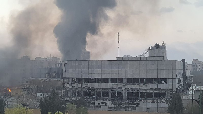 لحظات انفجار حملات به 'اپتیک #اصفهان در ساعت ۵ صبح'ویدیوی دریافتی