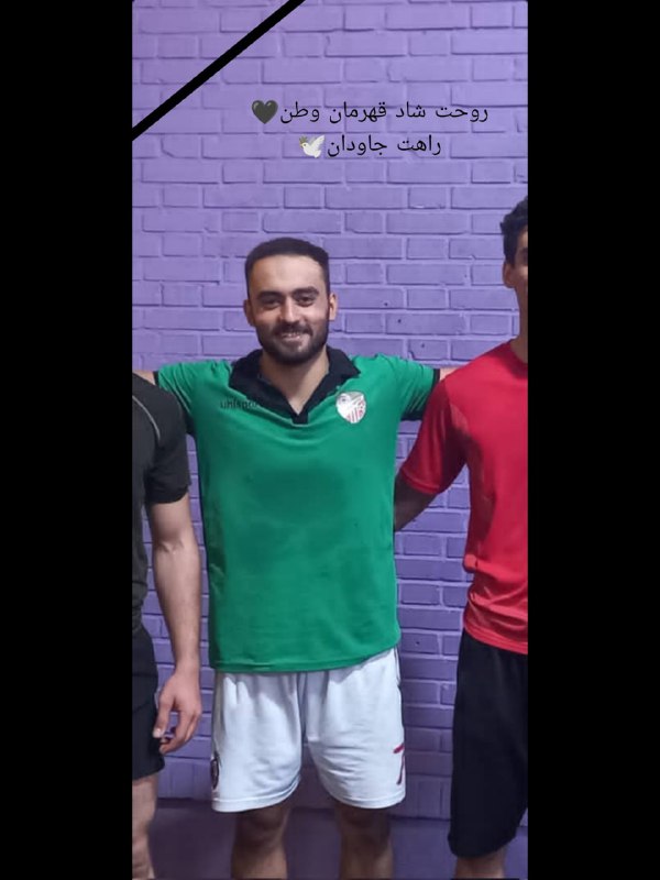 ⚠️فریادهای مادر #امید_مویدی در چهلم فرزندنش