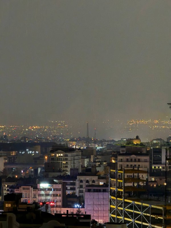 عکس از 'عباس‌آباد #تهران'چهارشنبه ۲۷ اسفندVahidپیام‌های دریافتی تایید نشده و بررسی نشده رو با بقیه شریک می‌شم که هرکدوم به دلیلی ممکنه نادرست باشند