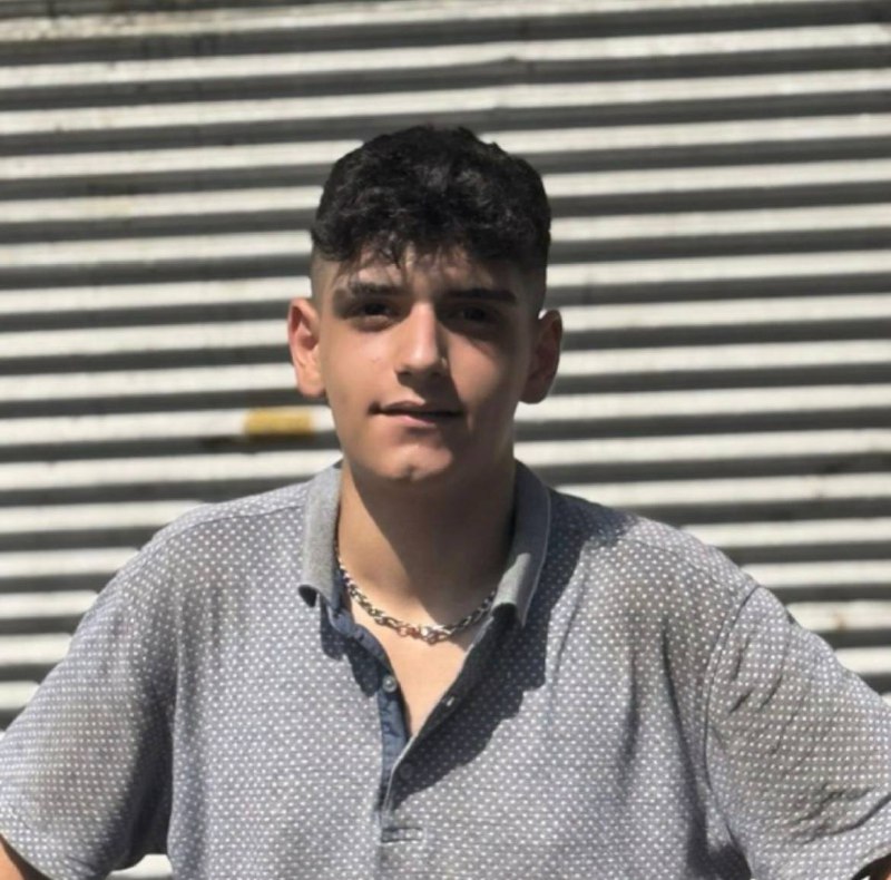 ⚠️ چهره بی‌جان نوجوان ۱۷ سالهتصاویر دریافتی با شرح