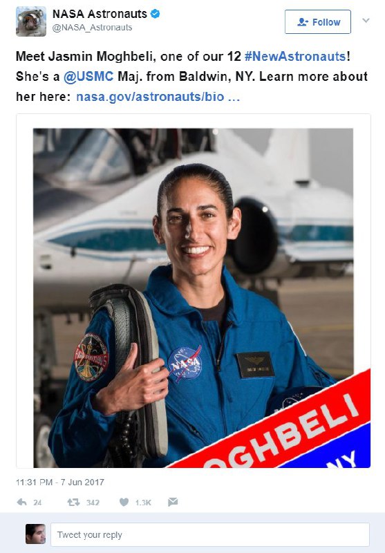 'اصلا توجه نکردید که یک دختر ایرانی جزو ۱۲ #فضانورد سال ۲۰۱۷ #ناسا است.از بین ۱۸۰۰۰مراجعه کننده #یاسمین_مقبلی یکی از ۱۲ انتخاب شده است.☺️'twitter.com/nimeshab/status/872581983058231297@VahidOnline