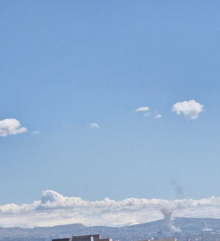 'دوتا انفجار سمت تهرانپارس ساعت ۱۰.۳۹ صبح'📡 @VahidOnline