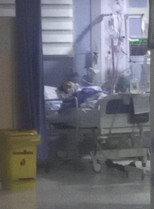 تصاویر جدیدی منتسب به آرمیتا گراوند در بخش آی‌سی‌یو بیمارستان منتشر شده.هنوز  از درستی‌اش اطلاع دقیقی ندارم.آپدیت