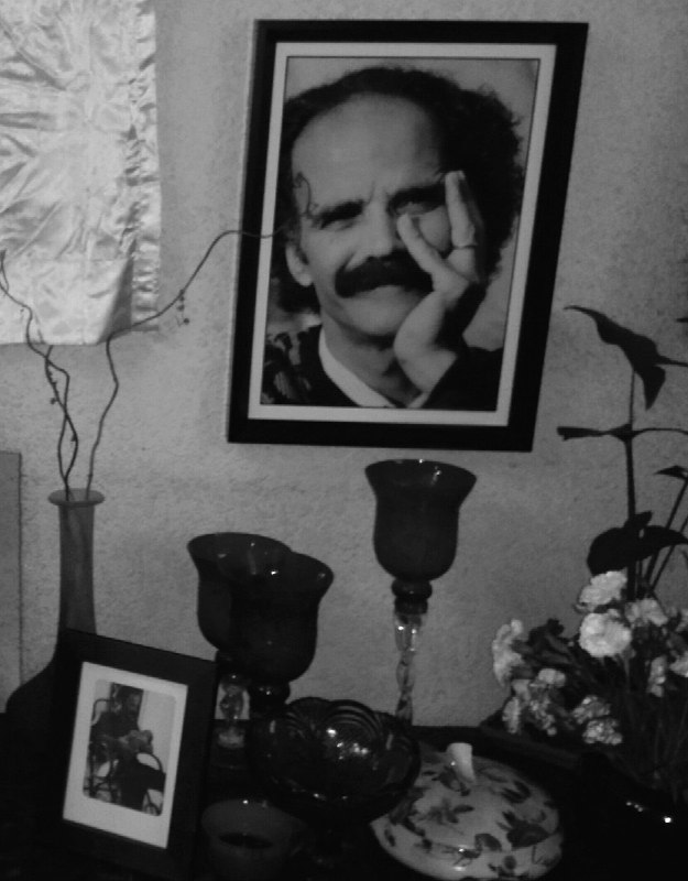 «کاتب می‌گفت