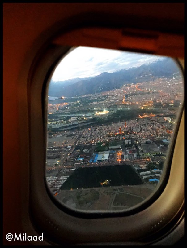 #ورزشگاه_آزادی در لحظه #قهرمانی #پرسپولیس از داخل #هواپیماmilaad