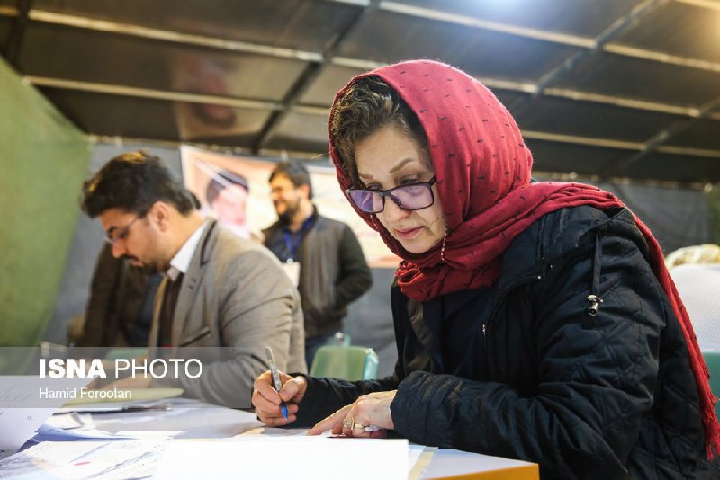 #لیلاارشد موسس #خانه_خورشید که سال‌ها برای کاهش آسیب‌های #زنان، #کودکان و اقشارآسیب‌پذیر تلاش کرده، برای #انتخابات #شورای_شهر تایید صلاحیت شدFareenAssemi