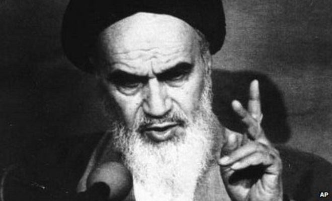 #خمینی هم #اول_مهر به دنیا اومده!twitter.com/AraShOctober/status/779014223452143617📡 @VahidOnline#۱مهر