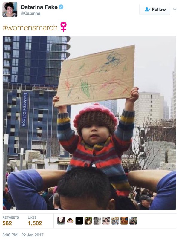 اعتراض شدیدالحن یک کودک به ترامپtwitter.com/hooshmandk/status/823366282728837120#زنان #WomensMarch📡 @VahidOnline