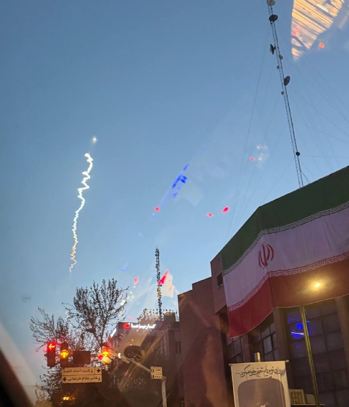 'شلیک موشک از #تهران ۱۸