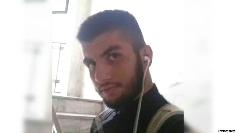 صدور حکم #اعدام برای #سینادهقان و #محمدنوری به اتهام #سب‌النبی در #شبکه‌های_اجتماعیipa.united4iran.org/fa/prisoner/2734دادگاه #اراکtwitter.com/united4iran/status/776070532361883648📡 @VahidOnline