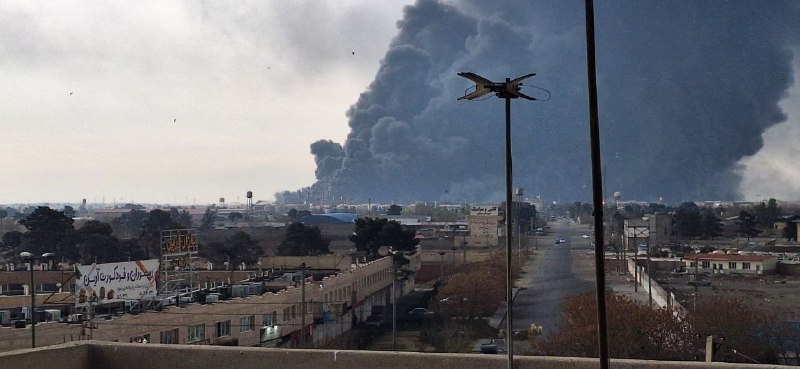 بعضی از تصاویر دریافتی از 'آتش‌شوزی حمله شب گذشته به انبار نفت اقدسیه در انتهای بزرگراه ارتش در شرق #تهران'Vahidعکس‌های شب مربوط به دیشب هستند.📡 @VahidOnlineبعضی از تصاویر دریافتی از 'آتش‌شوزی حمله شب گذشته به انبار نفت اقدسیه در انتهای بزرگراه ارتش در شرق #تهران'Vahidعکس‌های شب مربوط به دیشب هستند.📡 @VahidOnline