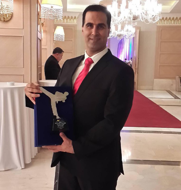 رضا مهماندوست برای چهارمین بار بهترین سرمربی #تکواندو ی جهان شدSajjadBayat