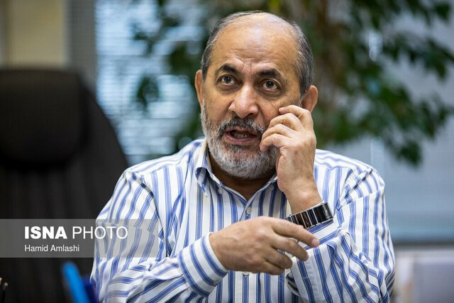 محسن #رفیق‌دوست وزیر سپاه در دهه اول