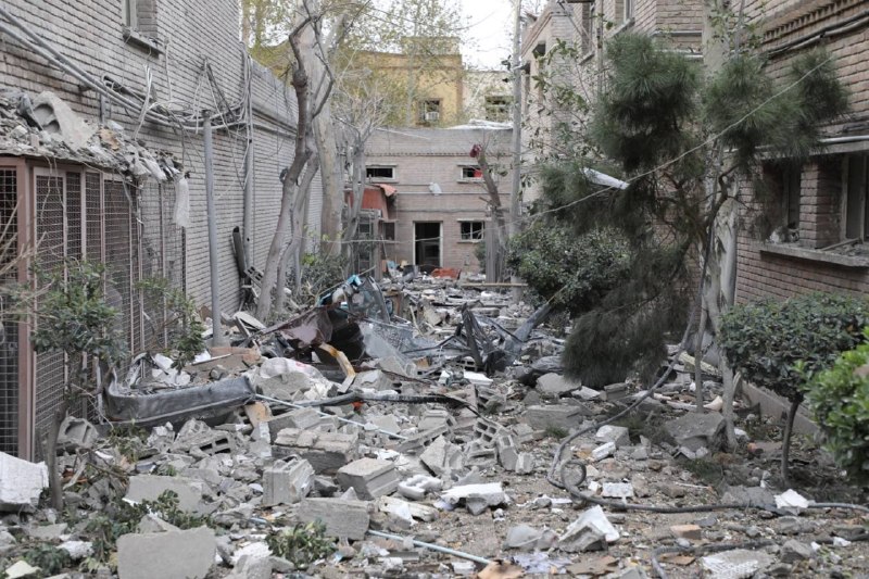 حسین کرمانپور، سخنگوی وزارت بهداشت ایران با انتشار پستی در شبکه اجتماعی ایکس گفته است که بخش‌هایی از انستیتو پاستور در حملات اسرائیل و آمریکا دچار آسیب جدی شده است.@VahidHeadline📡 @VahidOnlineحسین کرمانپور، سخنگوی وزارت بهداشت ایران با انتشار پستی در شبکه اجتماعی ایکس گفته است که بخش‌هایی از انستیتو پاستور در حملات اسرائیل و آمریکا دچار آسیب جدی شده است.@VahidHeadline📡 @VahidOnline