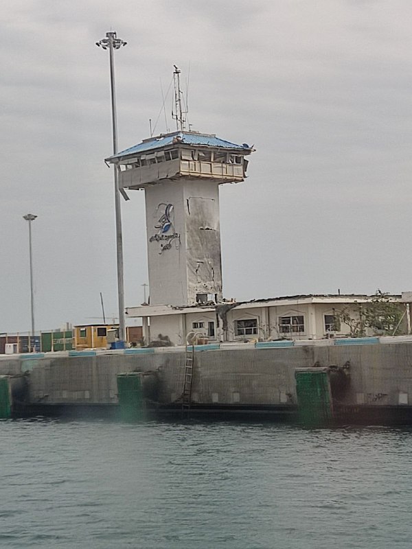 'به یکی دیگه از رادارهای #کیش حمله موشکی شد'تصاویر دریافتی، پنجشنبه ۱۴ اسفندعکس آخر مربوط به حمله سه‌شنبه ۱۲ اسفند