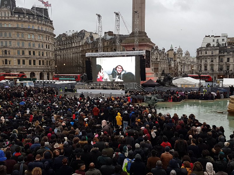 نمایش فیلم #فروشنده در میدان #ترافالگار #لندن شروع شد.Siavash15252601