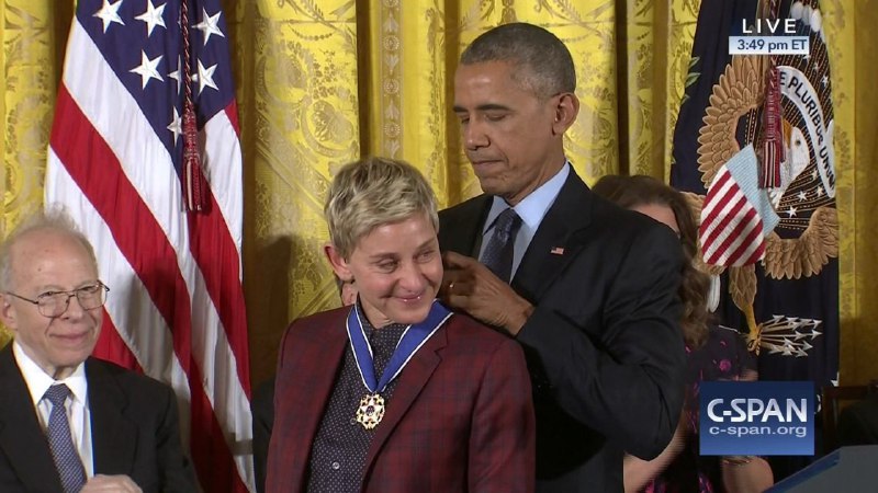 8Retro