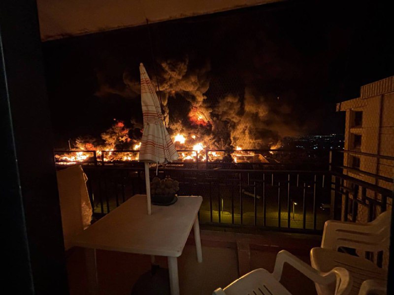 بعضی از تصاویر دریافتی از 'آتش‌شوزی حمله شب گذشته به انبار نفت اقدسیه در انتهای بزرگراه ارتش در شرق #تهران'Vahidعکس‌های شب مربوط به دیشب هستند.📡 @VahidOnlineبعضی از تصاویر دریافتی از 'آتش‌شوزی حمله شب گذشته به انبار نفت اقدسیه در انتهای بزرگراه ارتش در شرق #تهران'Vahidعکس‌های شب مربوط به دیشب هستند.📡 @VahidOnline