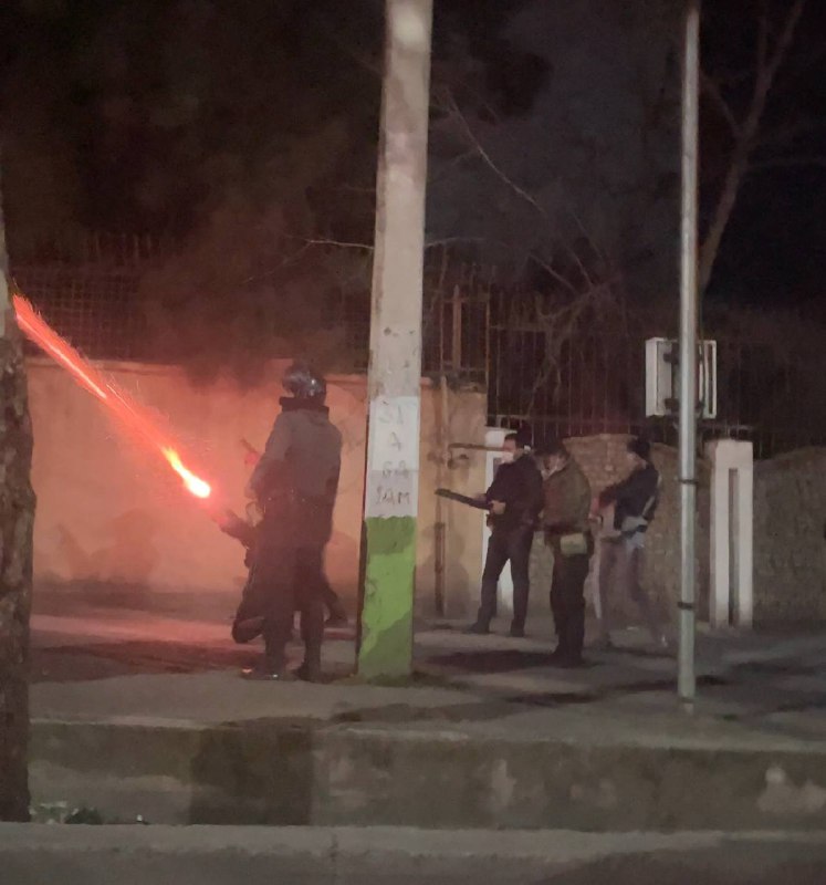 عکس دریافتی با شرح