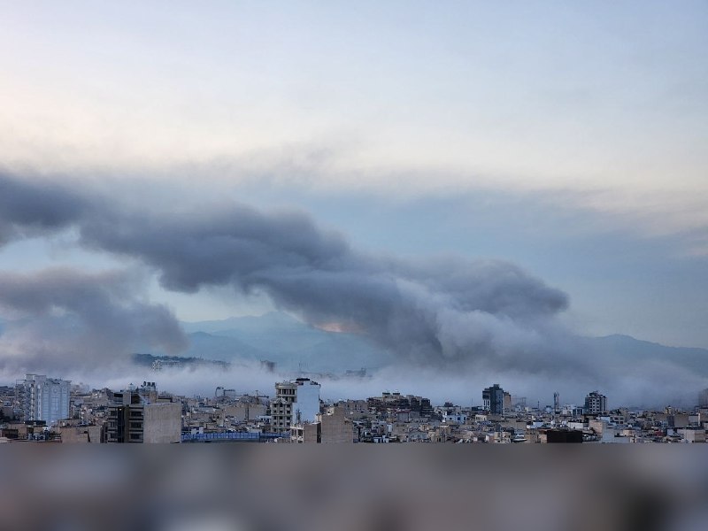 'دود انفجارهای حمله ۵