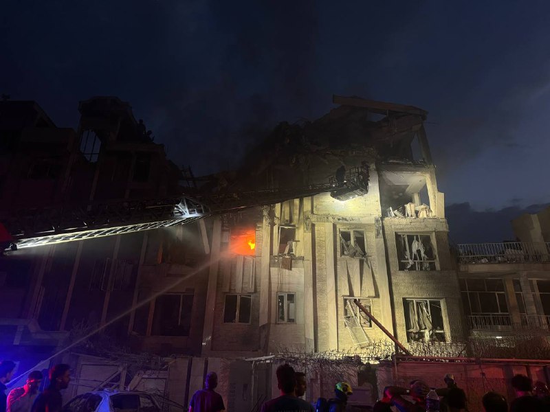 تصاویر دریافتی و تصاویر منتشر شده از  ساختمانی در 