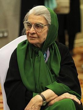 #توران_میرهادی مادر #آموزش‌وپرورش مدرن ایران #درگذشتbbc.in/2fzmaHe twitter.com/bbcpersian/status/795983632708104193📡 @VahidOnline