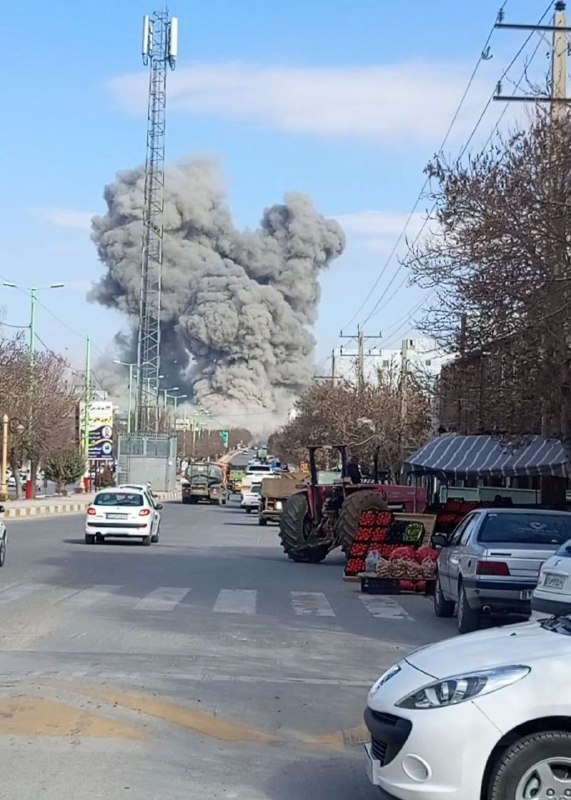 'مقر فرماندهی فراجا در شهر #نورآباد شهرستان دلفان استان لرستان'تصاویر دریافتی با شرح بالا، پنجشنبه ۱۴ اسفندVahid📡 @VahidOnline'مقر فرماندهی فراجا در شهر #نورآباد شهرستان دلفان استان لرستان'تصاویر دریافتی با شرح بالا، پنجشنبه ۱۴ اسفندVahid📡 @VahidOnline