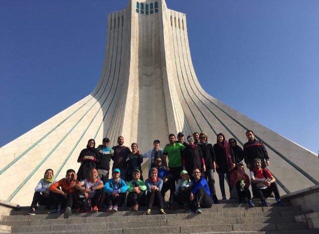 تا میدان آزادی#زنان در اعتراض به جدا شدن مسیر #ماراتن در شهر دویدند.macholand_fa