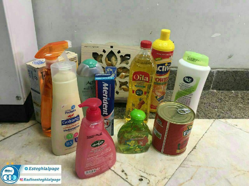 هنوز دارم میخندم از صبح بقران =)))(اینا رو دادن به بازیکنای استقلال جا پول)meyssssssssssam