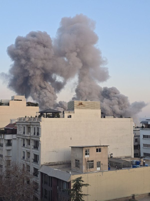 'پاسداران کمی بالاتر از نوبنیاد در شمال شرق #تهران'جمعه ۱۵ اسفندVahid📡 @VahidOnline