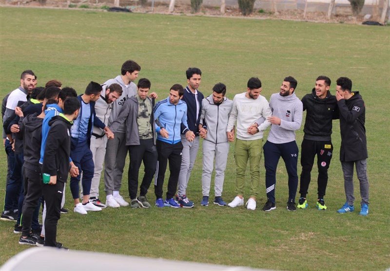 اعتصاب در اعتراض به #شامپو. تسنیم