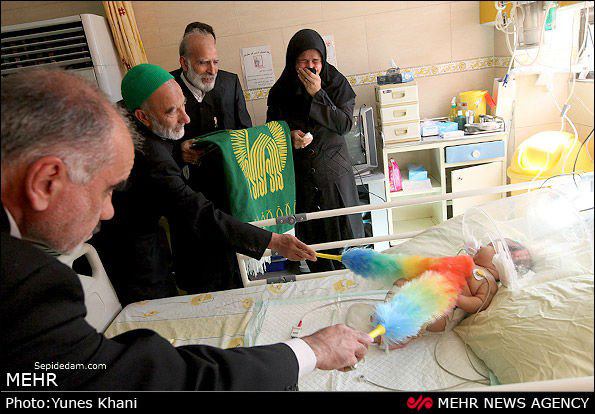 اون‌ها که «چیز پشمالوی رنگی» دستشونه گویا شافیان حرم هستند.#شفا #سرطان #حرم_امام_رضا #چوب_جادو📡 @VahidOnline