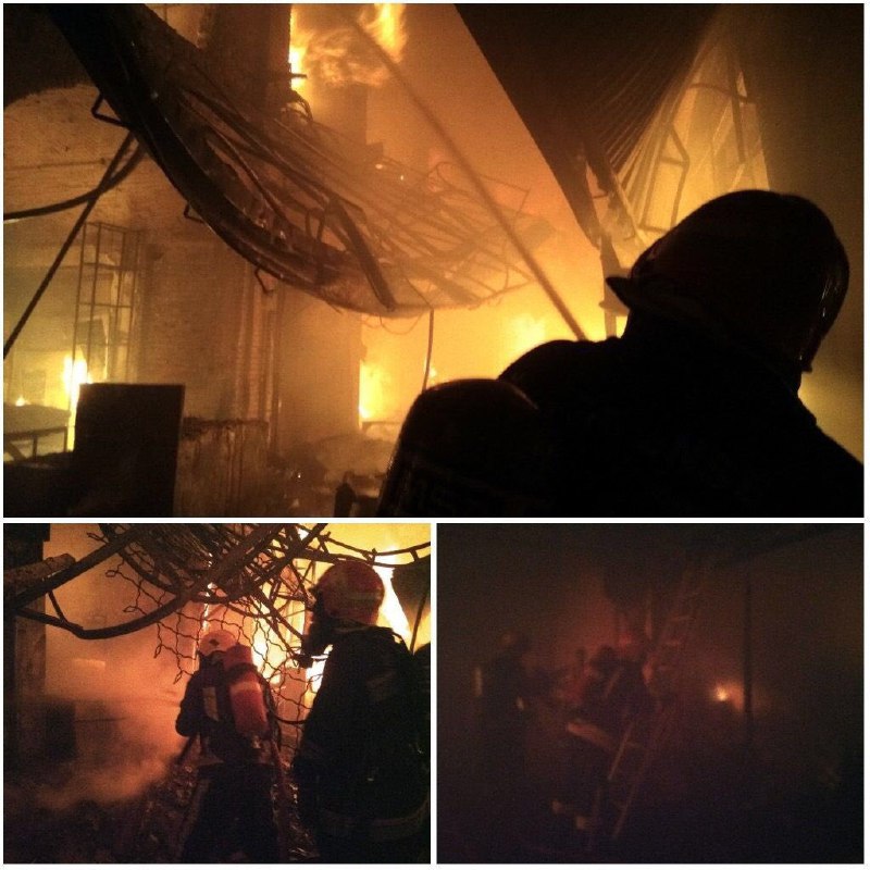 #بازار_تبریز، بزرگ‌ترین #بازار سرپوشیدهٔ جهان است که در مردادماه سال ۱۳۸۹ خورشیدی در فهرست میراث جهانی #یونسکو به ثبت رسیده.#بازار_بزرگ_تاریخی_تبریز zahrakeshvari - akhunian#آتش‌سوزی #تبریز📡 @VahidOnline#بازار_تبریز، بزرگ‌ترین #بازار سرپوشیدهٔ جهان است که در مردادماه سال ۱۳۸۹ خورشیدی در فهرست میراث جهانی #یونسکو به ثبت رسیده.#بازار_بزرگ_تاریخی_تبریز zahrakeshvari - akhunian#آتش‌سوزی #تبریز📡 @VahidOnline